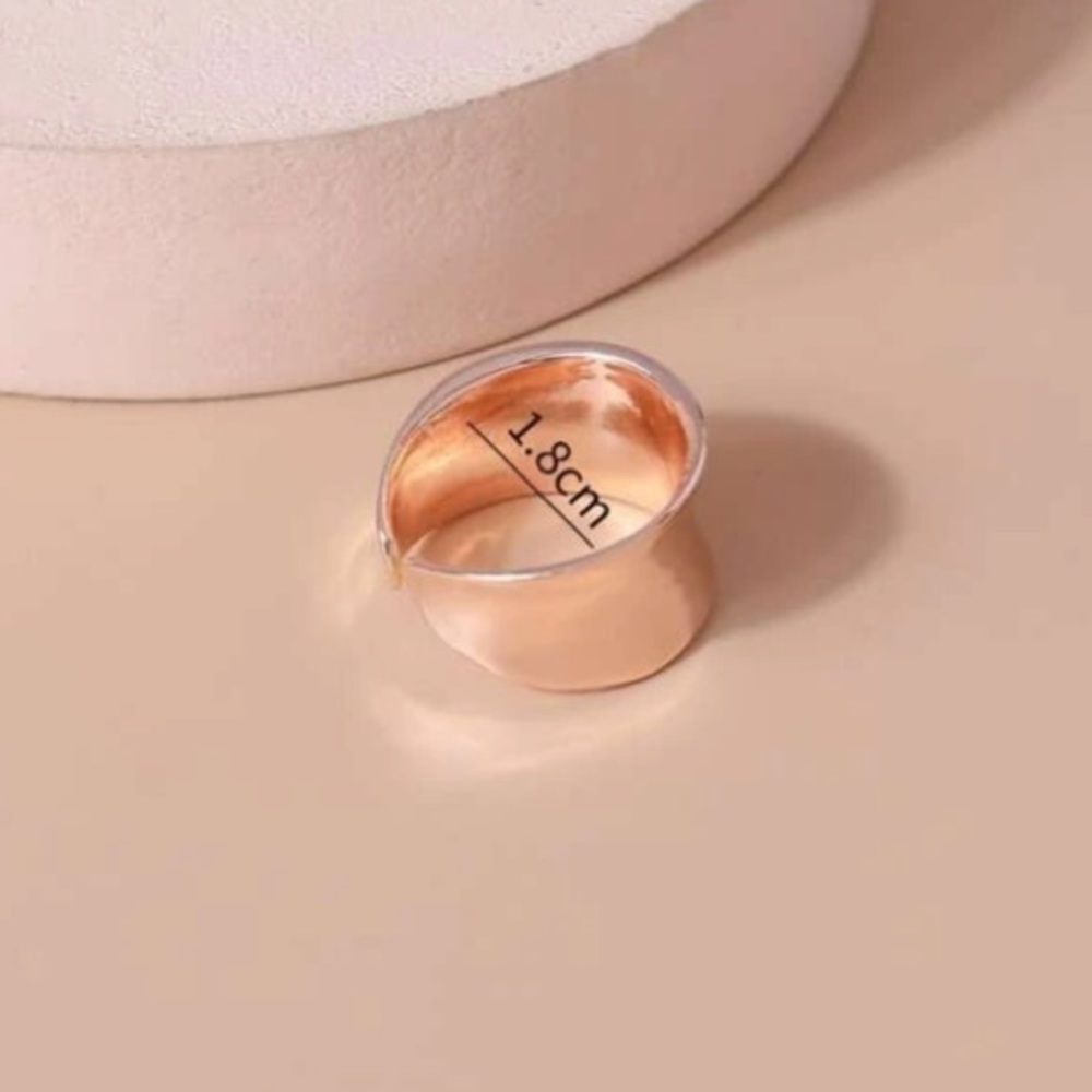 Elegant Rose Gold Cuff Ring Adjustable - Picture 4 of 5